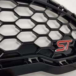 Paintmodz Proform Ltd New Front Radiator Grille - Genuine Ford Mk8 Fiesta ST (Painted)