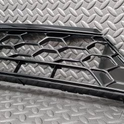 Paintmodz Proform Ltd New Front Lower Grille - Genuine Ford Mk8 Fiesta ST (Painted)