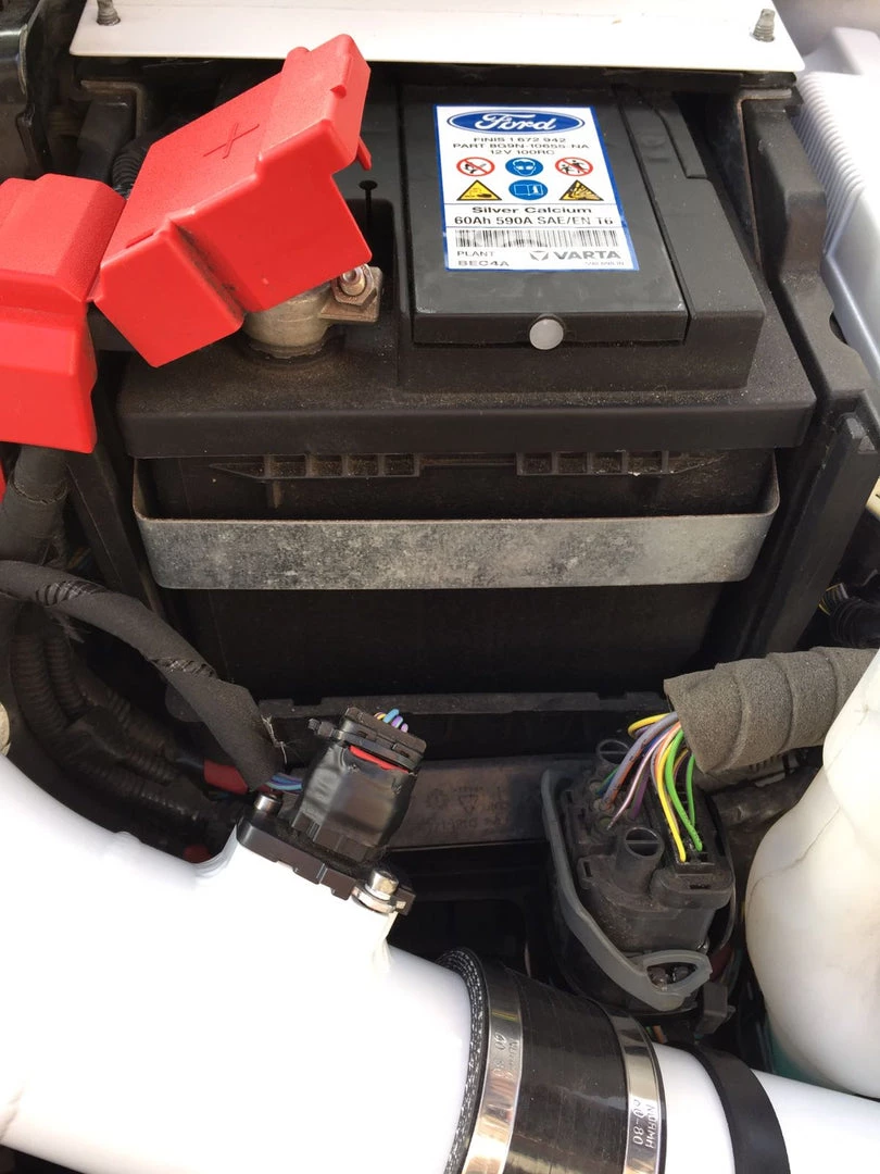 Paintmodz Proform Battery Front Panel - Mk7/7.5/8 Ford Fiesta Genuine OEM Parts 6 Paintmodz Proform Battery Front Panel - Mk7/7.5/8 Ford Fiesta Genuine OEM Parts