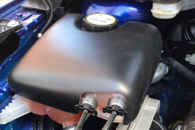 Proform Engine Bay Dress Up Kit (various Colours) - Mk2/2.5 Ford Focus 8 Proform Engine Bay Dress Up Kit (various Colours) - Mk2/2.5 Ford Focus