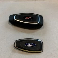 Paintmodz Proform Ltd Ford Keyless Start Key Blade Cover ST Logo Ford Focus