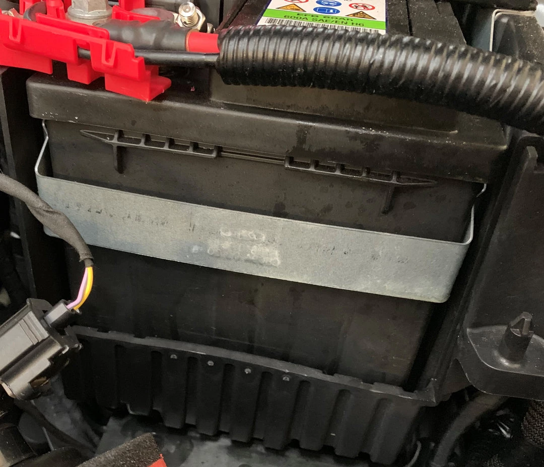 Paintmodz Proform Battery Front Panel - Mk7/7.5/8 Ford Fiesta Genuine OEM Parts 3 Paintmodz Proform Battery Front Panel - Mk7/7.5/8 Ford Fiesta Genuine OEM Parts