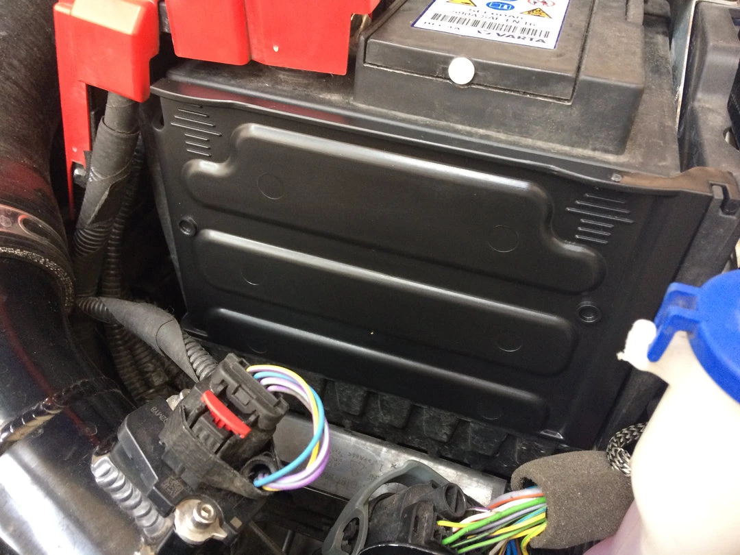 Paintmodz Proform Battery Front Panel - Mk7/7.5/8 Ford Fiesta Genuine OEM Parts 5 Paintmodz Proform Battery Front Panel - Mk7/7.5/8 Ford Fiesta Genuine OEM Parts