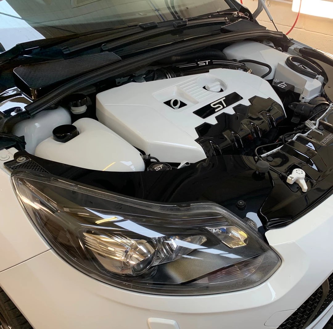 Paintmodz Proform Ltd Proform Pre- Facelift Slam Panel Ends - MK3 Focus 5 Paintmodz Proform Ltd Proform Pre- Facelift Slam Panel Ends - MK3 Focus